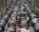 L’Italia che non ci piace: Ostaggi delle nostre auto così il traffico in città ci ruba cento ore l’ anno